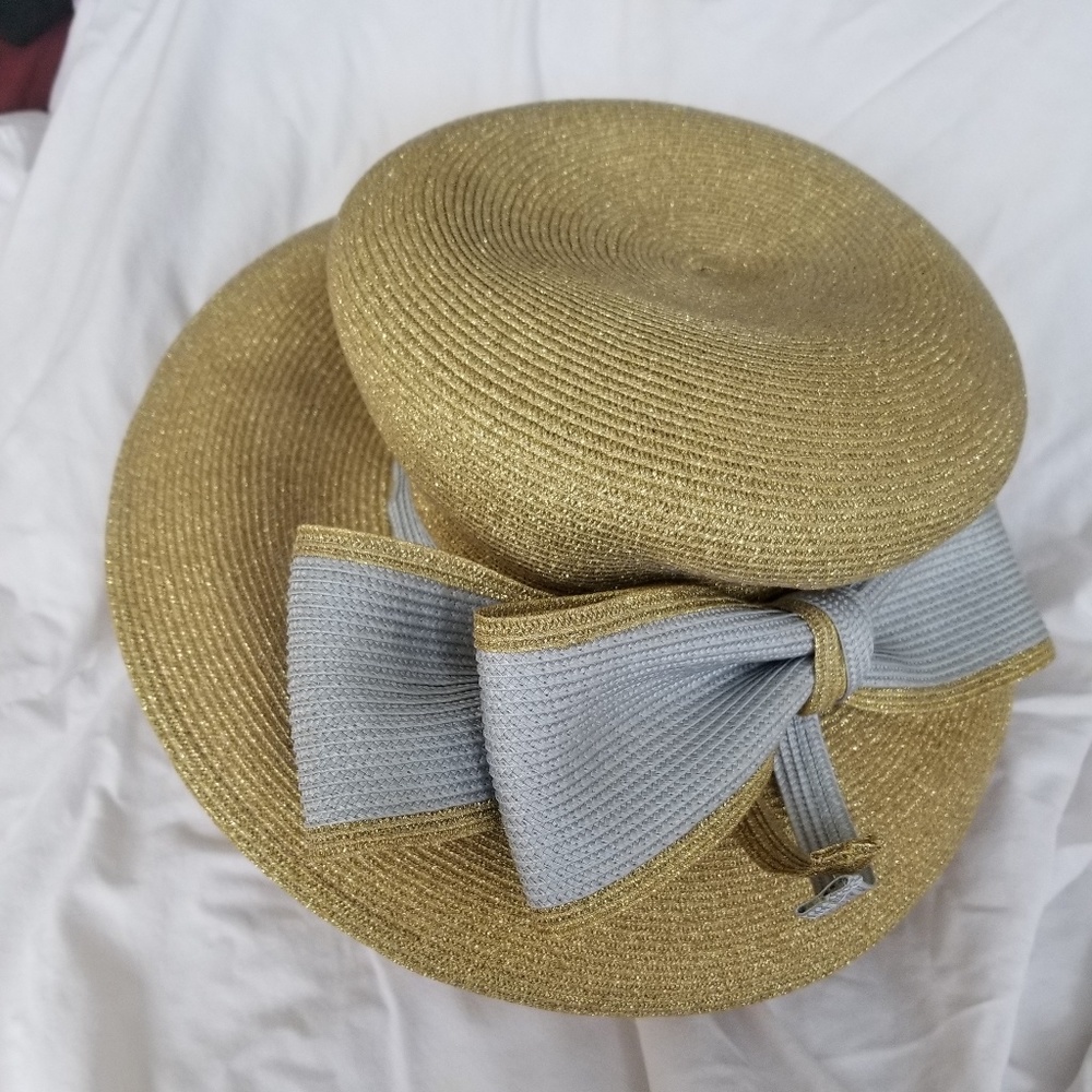 Ladies Hat - Picture 2 of 2